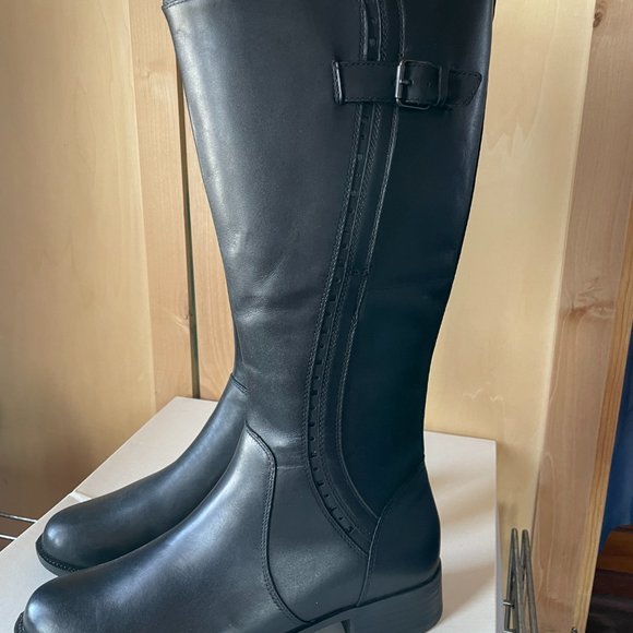 Brand New Rockport Copely Boots, Size 9. NIB - Picture 2 of 9